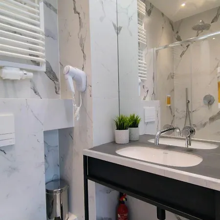 فندق مبيت وإفطار Hudson Butikowe غدانسك