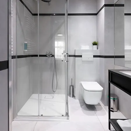 فندق مبيت وإفطار Hudson Butikowe 4*